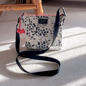 Easley London crossbody bag